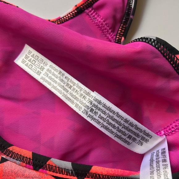 The player/ Victoria's Secret racerback sports bra - Picture 8 of 8